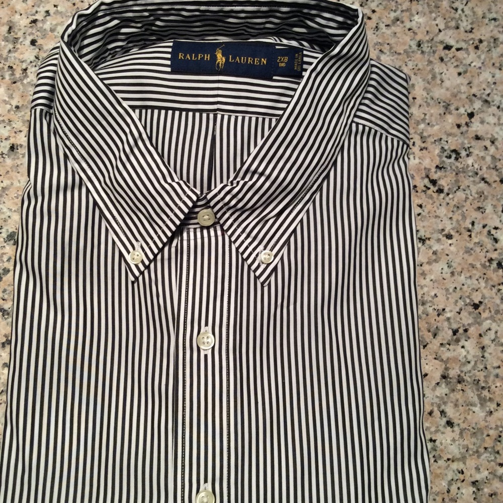 2x Big Button Down Shirt